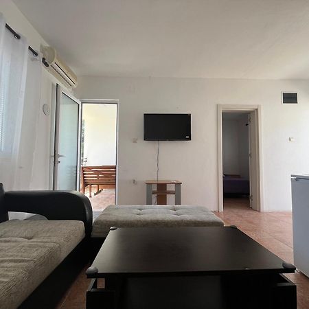 Beni Bungalows Улцин Екстериор снимка