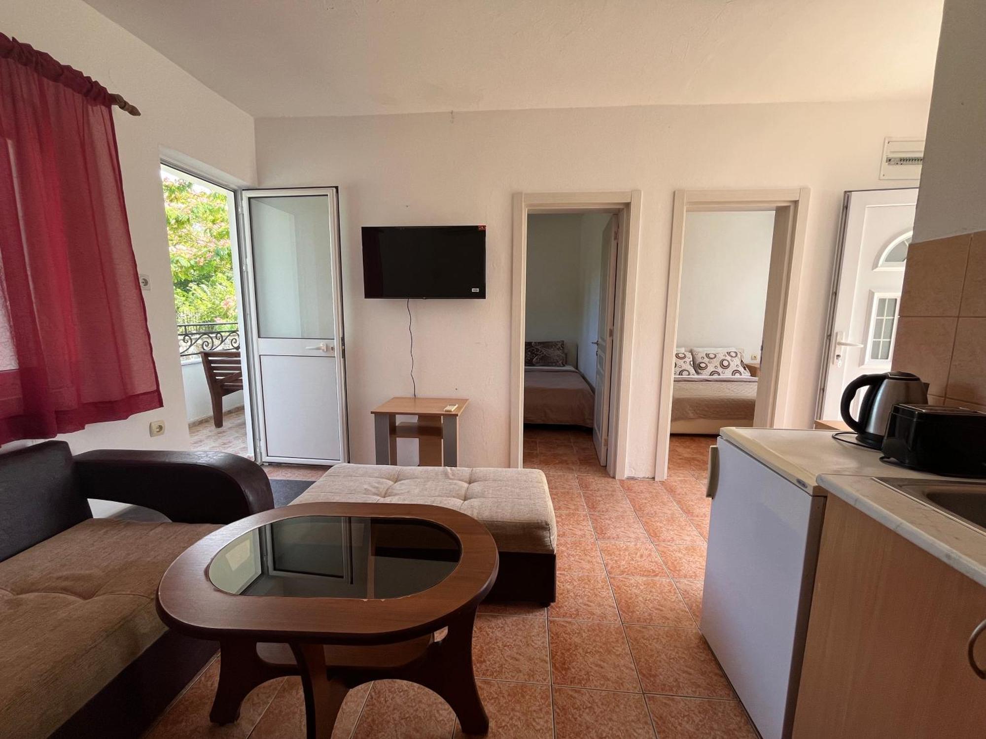 Beni Bungalows Улцин Екстериор снимка