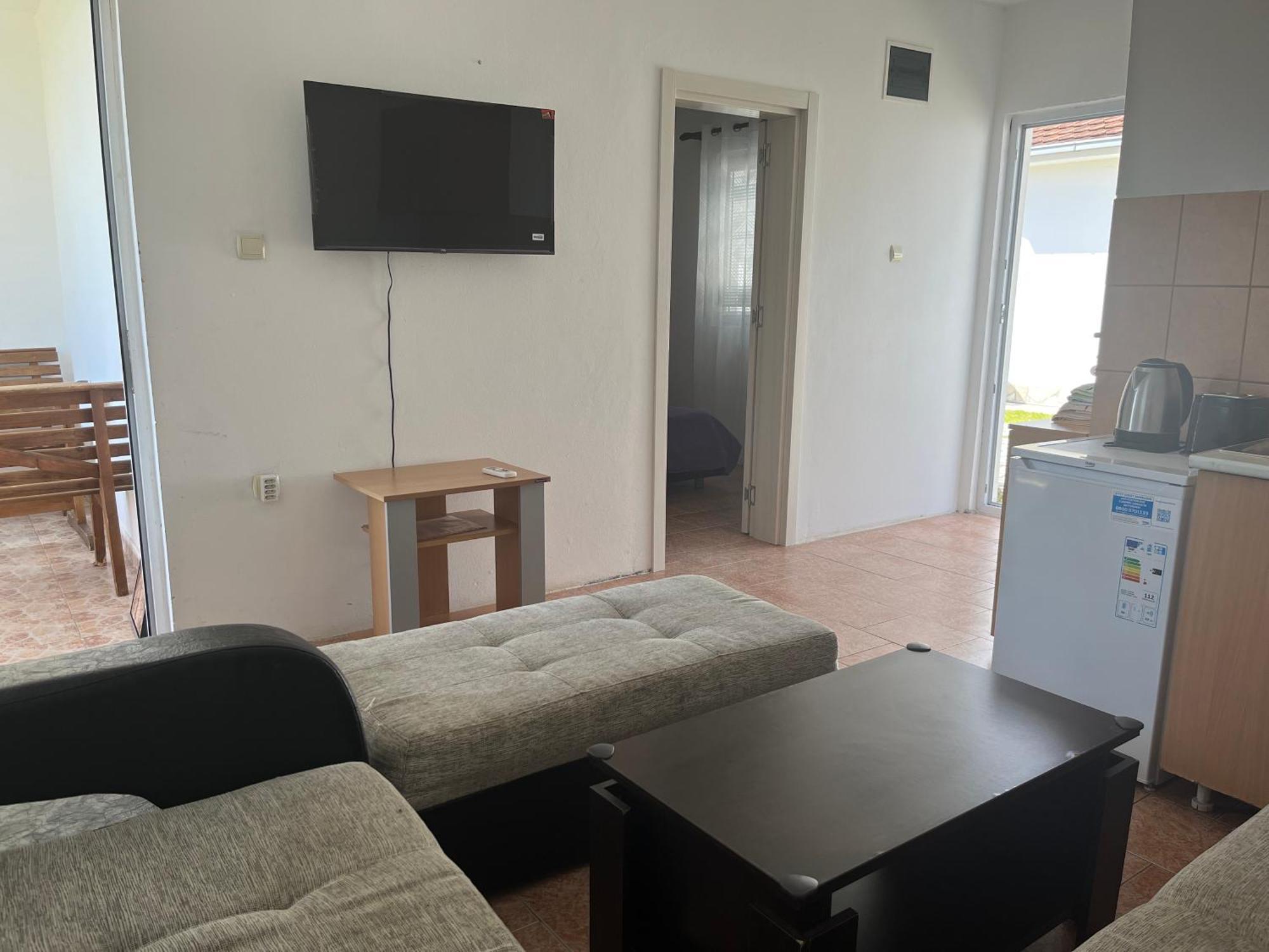 Beni Bungalows Улцин Екстериор снимка